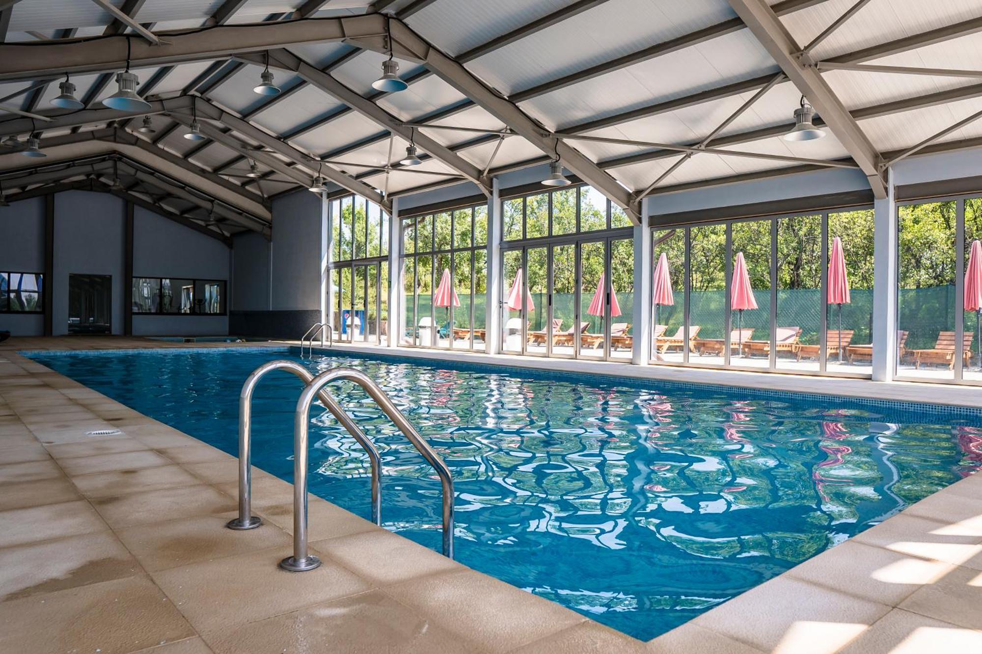 Aquacool Hotell Crasna  Eksteriør bilde